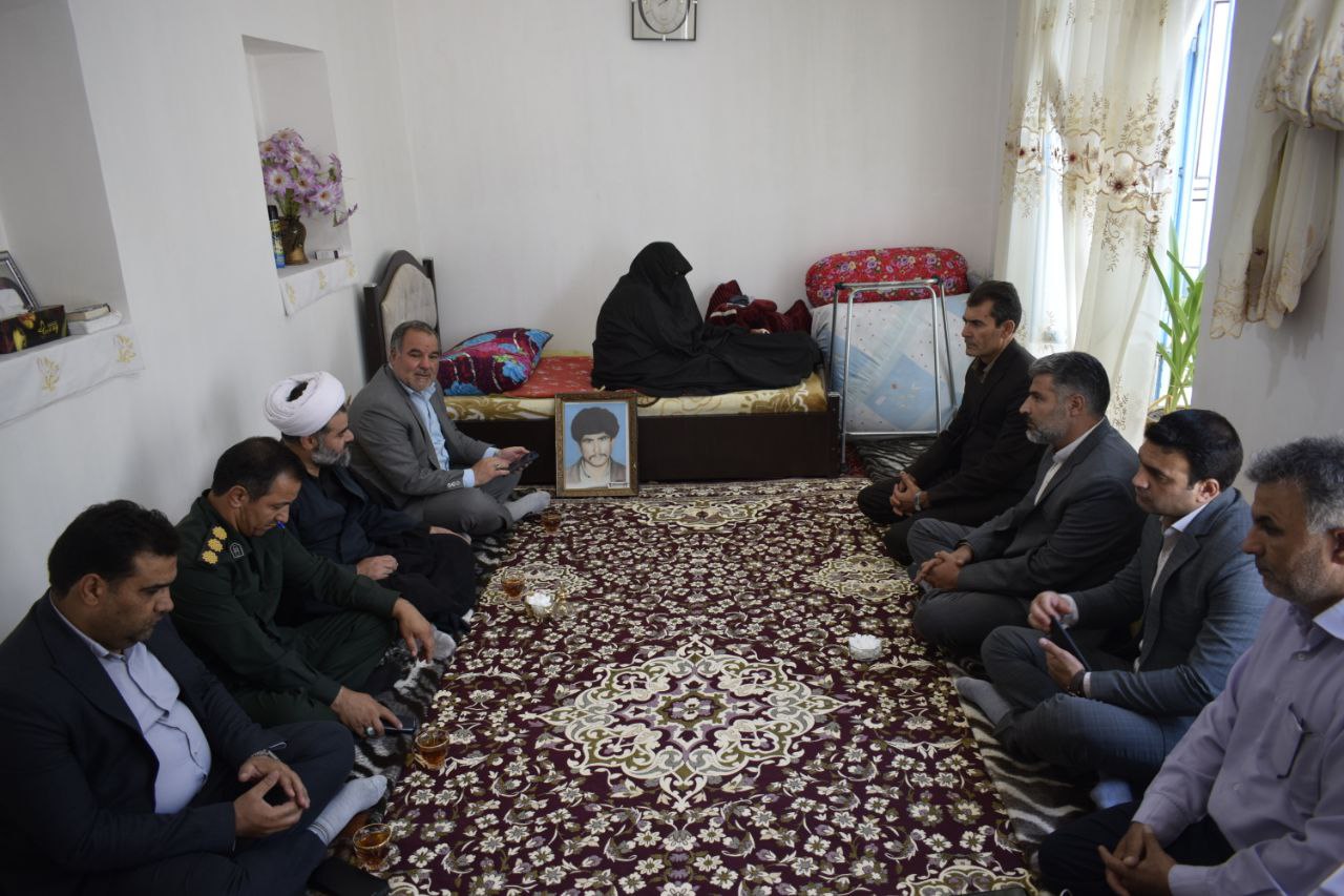 دیدار با مادر شهید رحیمی
