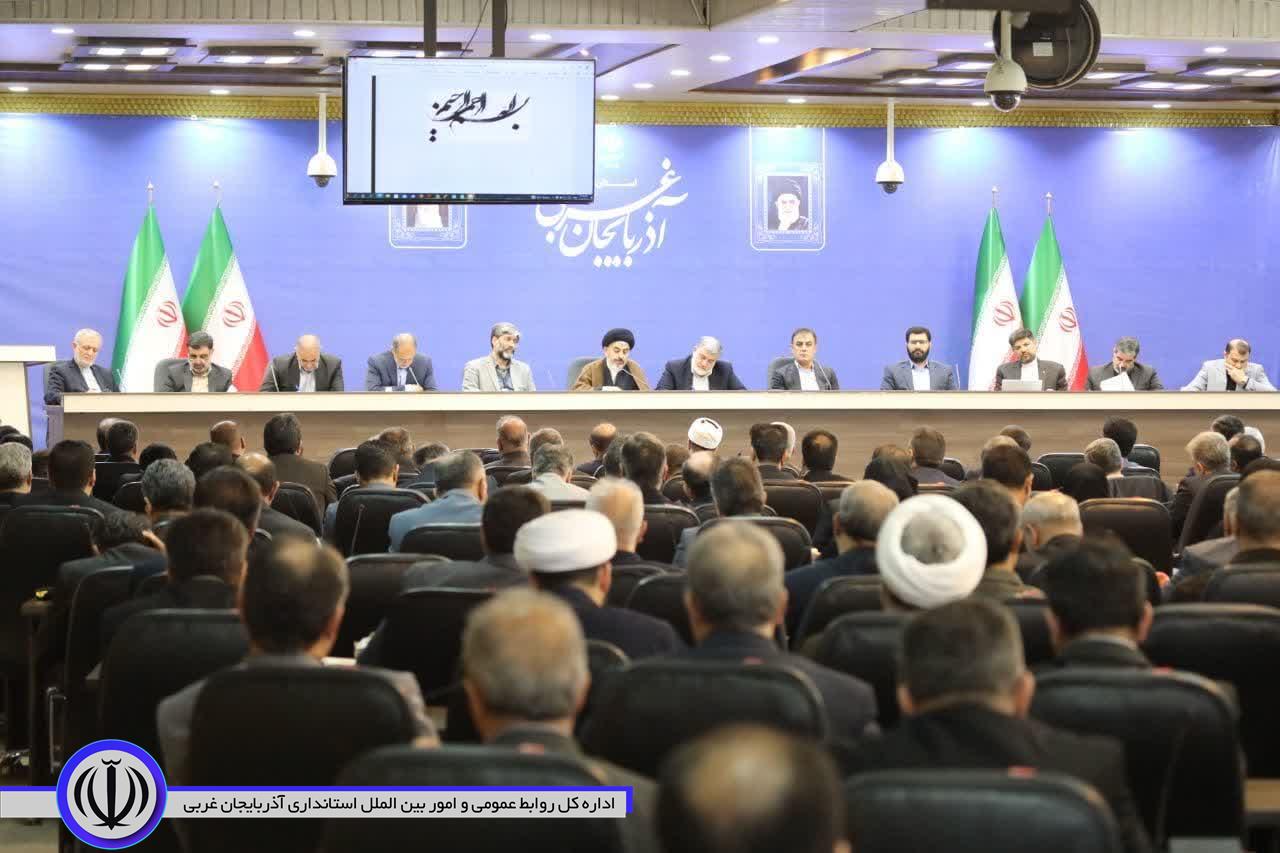 جلسه شورای اداری استان به ریاست محمدصادق معتمدیان استاندار
