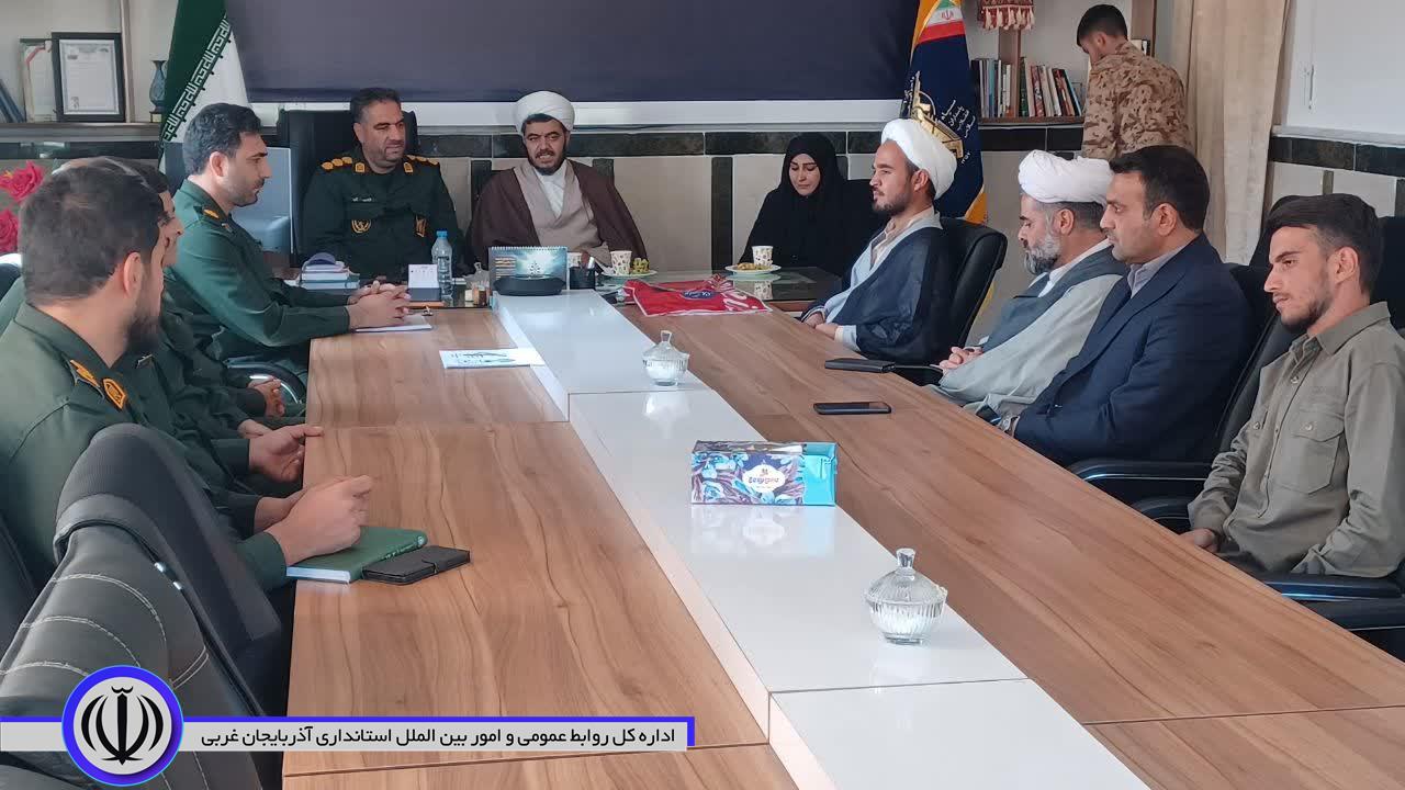 امنیت و آرامش جامعه مرهون فداکاری نیروهای نظامی و انتظامی است