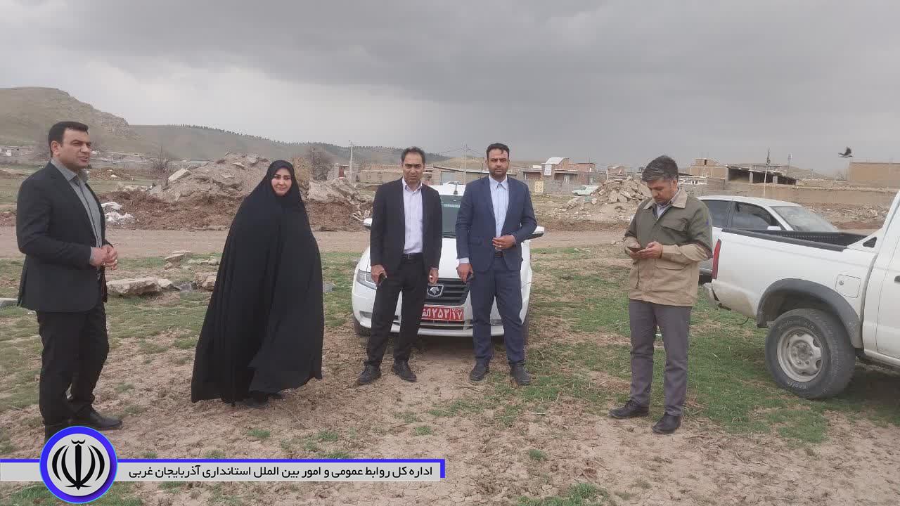 بازدید فرماندار شهرستان باروق از اراضی ملی روستای گل سلیمان آباد از توابع بخش مرکزی