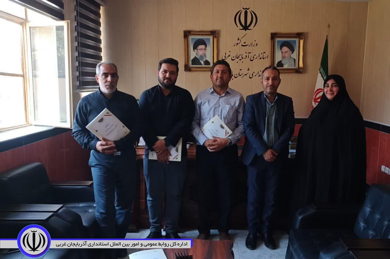 گرامیداشت روز خبرنگار توسط فرمانداری باروق