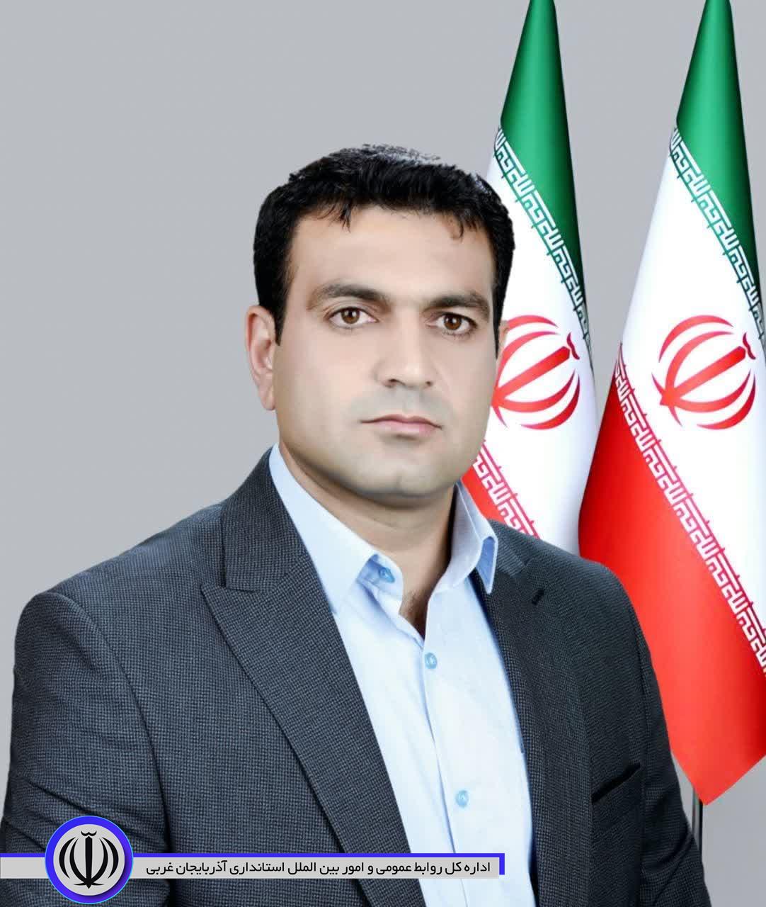 رضا رحمانی استاندار آذربایجانغربی طی حکمی "حجت معصومی" را به عنوان سرپرست بخشدار مرکزی شهرستان باروق منصوب کرد