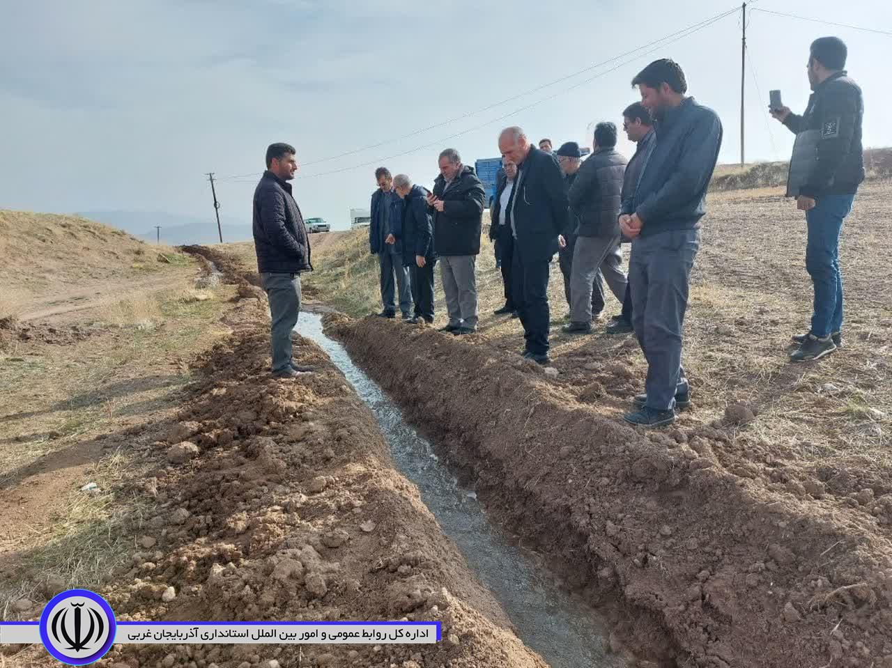 حضور میدانی فرماندار شهرستان باروق بهمراه روسای ادارات در تعدادی از روستاهای بخش مرکزی این شهرستان