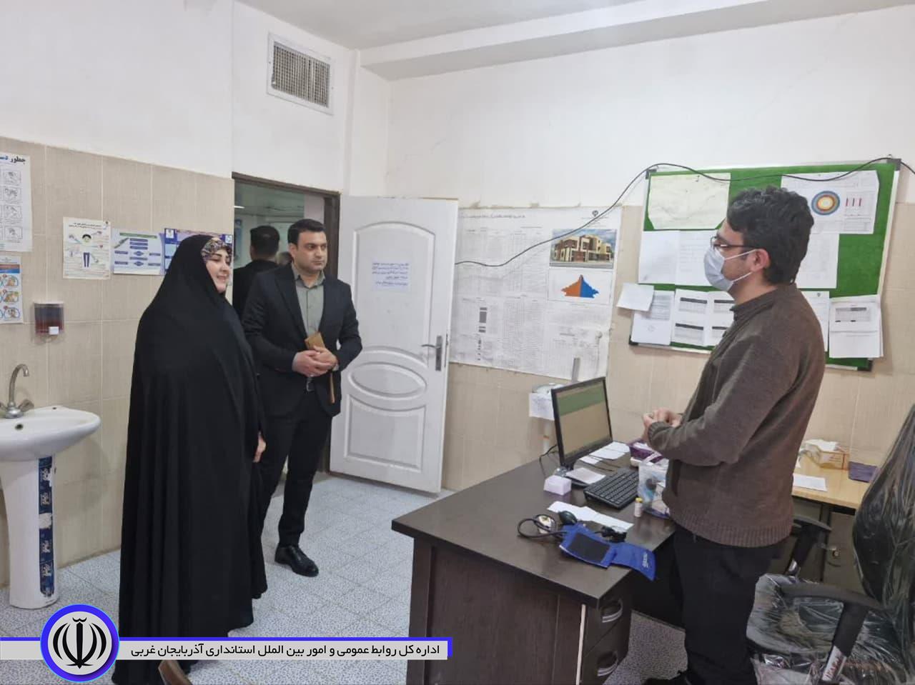 بازدید فرماندار باروق از درمانگاه شبانه روزی، شرکت گاز، آتش نشانی، منابع طبیعی، فرماندهی سپاه و فرماندهی نیروی انتظامی،راهداری و اورژانس باروق