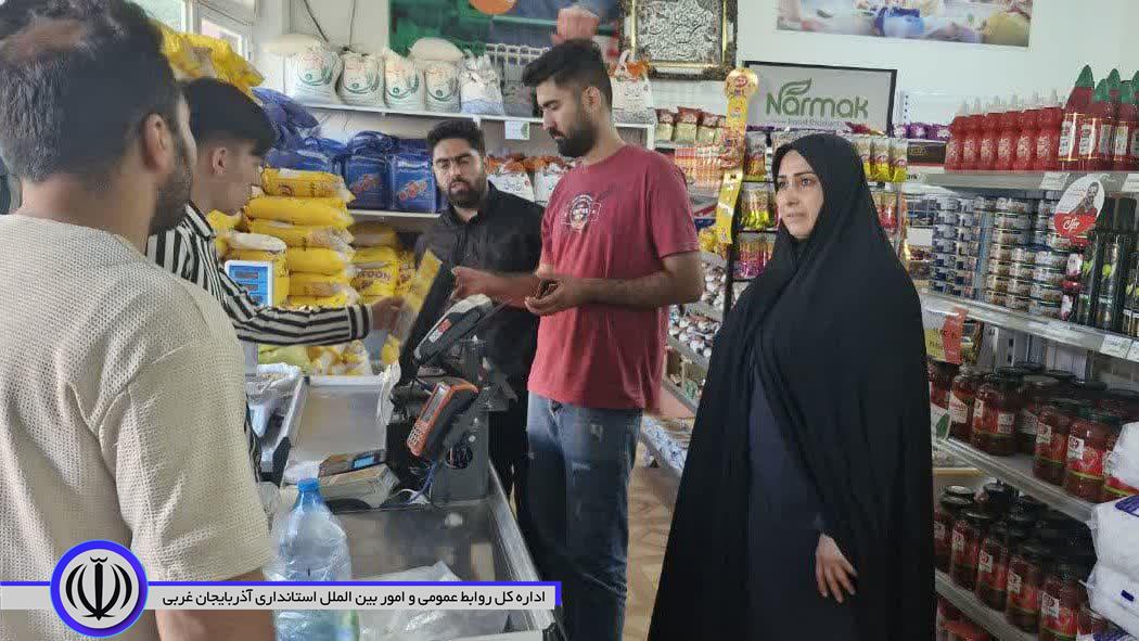 بازدید میدانی فرماندار باروق از فروشگاه‌ها و مراکز خرید سطح شهر