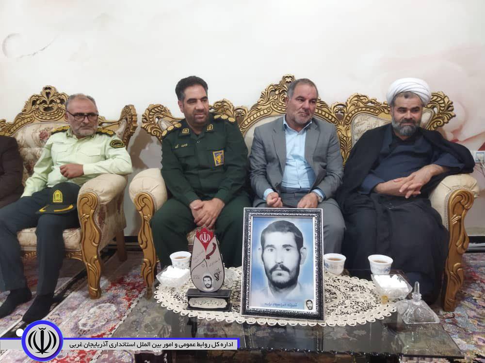 دیدارازخانواده معظم شهدا به مناسبت هفته دولت