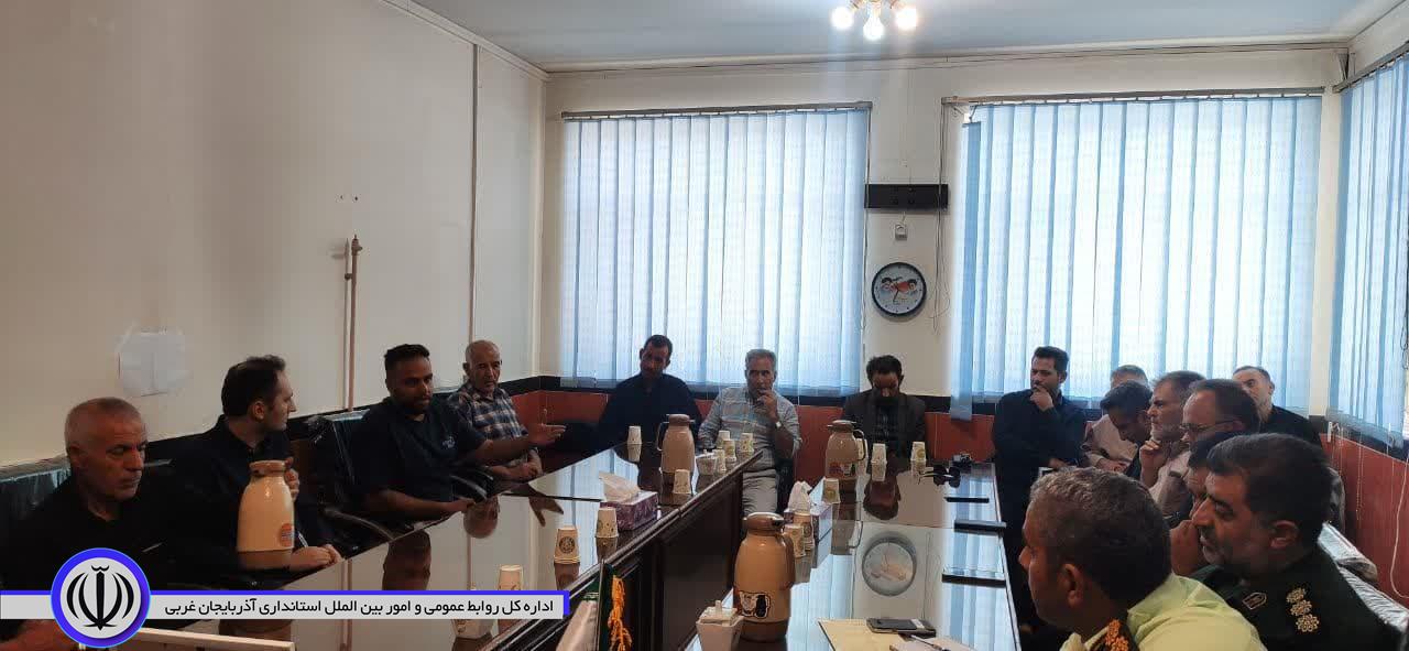 برگزاری جلسه مسئولین هیئت های مذهبی با فرماندار باروق