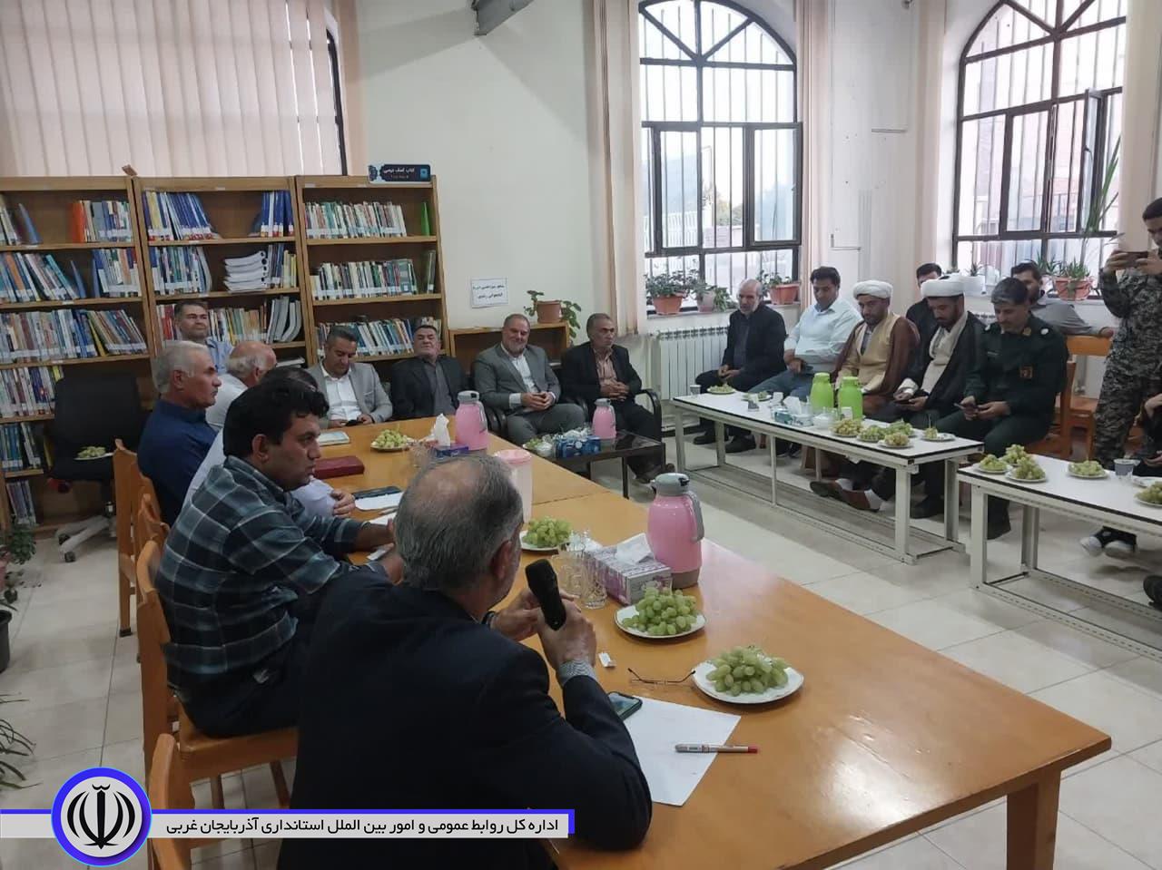 برگزاری شب شعربه مناسبت هفته دفاع مقدس