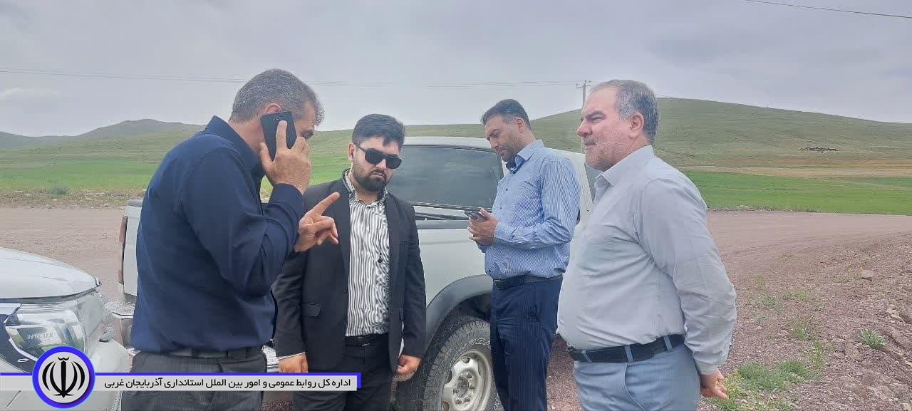 بازدید فرماندار شهرستان باروق از وضعیت جاده قوروقچی به باداملو