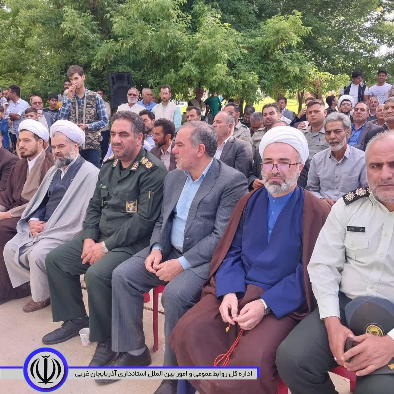 جشن بزرگ میلاد امام رضا علیه السلام در شهرستان باروق برگزار شد