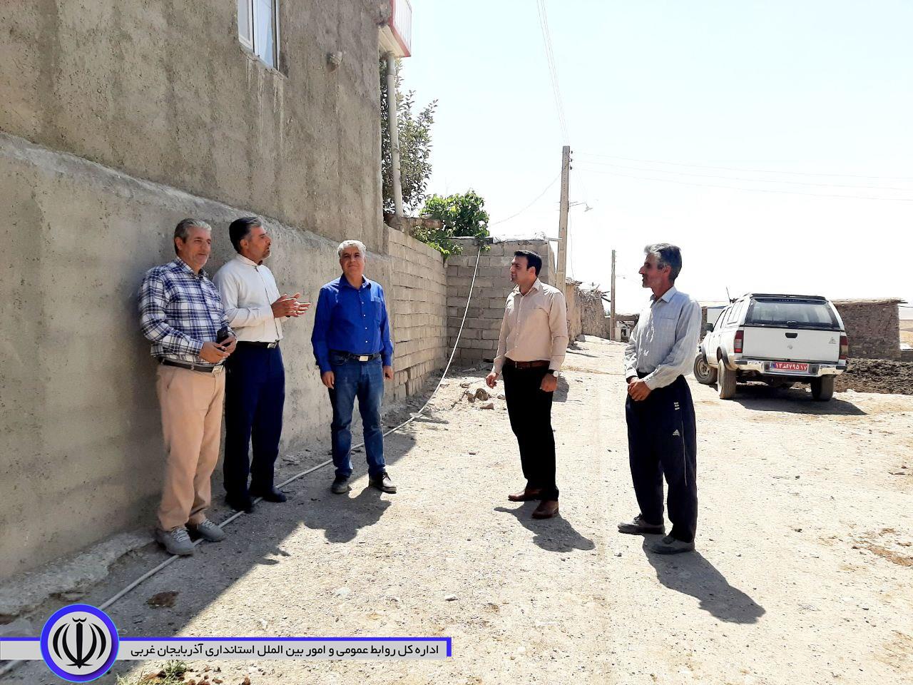 بازدید میدانی کارشناسان فرمانداری