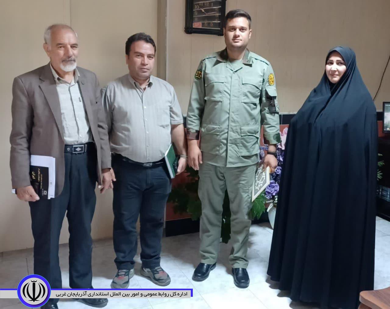 دیدار مدیرعامل و رئیس هیات مدیره موسسه مدافعان محیط زیست میاندوآب با سرپرست فرمانداری شهرستان باروق