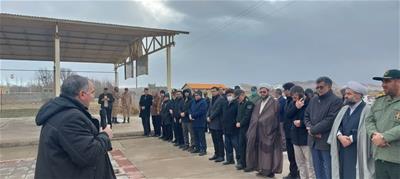 🇮🇷 تجدید میثاق با شهداء و آرمان های انقلاب اسلامی بنماسبت دهه مبارک فجر در گلزار شهدای شهرستان باروق